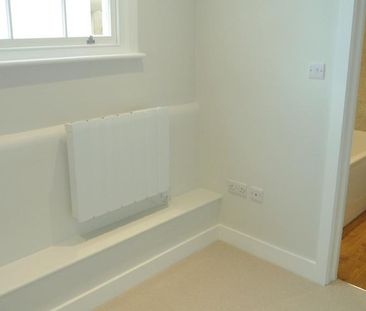 2 bedroom maisonette to rent - Photo 3