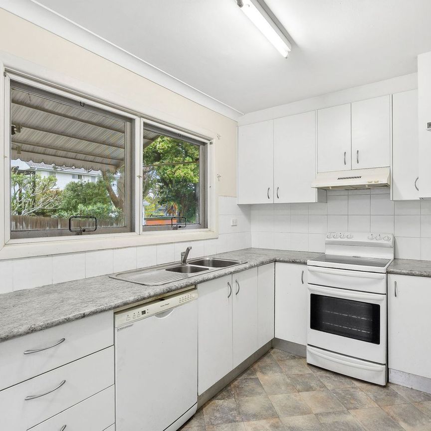 59 Waratah Street, 2103, Mona Vale Nsw - Photo 1