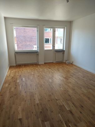 Norra Storängsvägen, Finspång - Photo 1