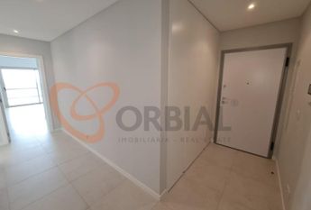 Apartamento T3 em Faro