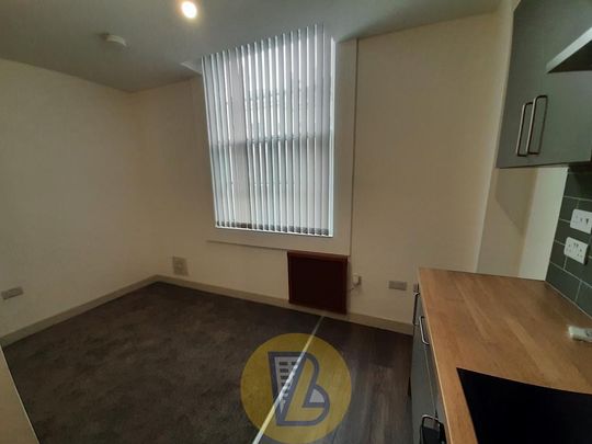 1 bedroom block of apartments to rent - Photo 1