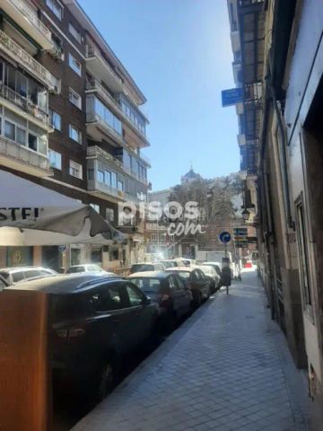 Piso en alquiler en Calle de Arriaza - Foto 2