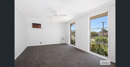 Fully Renovated 3-Bedroom Home with Spacious Yard - Photo 2