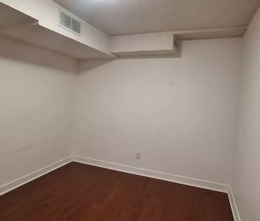 For Lease - 120 Littles Road Unit# Basement, Toronto, Ontario - Photo 6