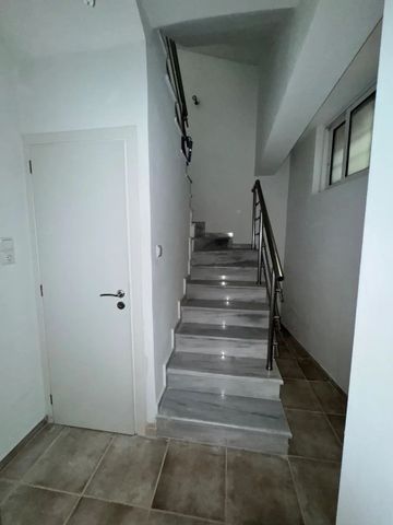 Μεζονέτα για ενοικίαση Όριο Βριλησσίων (Μαρούσι) - Photo 2
