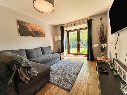 2 bed lower flat to rent in NE8 - Photo 1