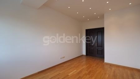 Apartament spatios cu 4 camere, vedere frumoasa | ID:7799 - Fotografie 5