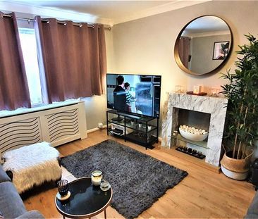 Eastfields Grove, Saughall, CHESTER - Photo 1