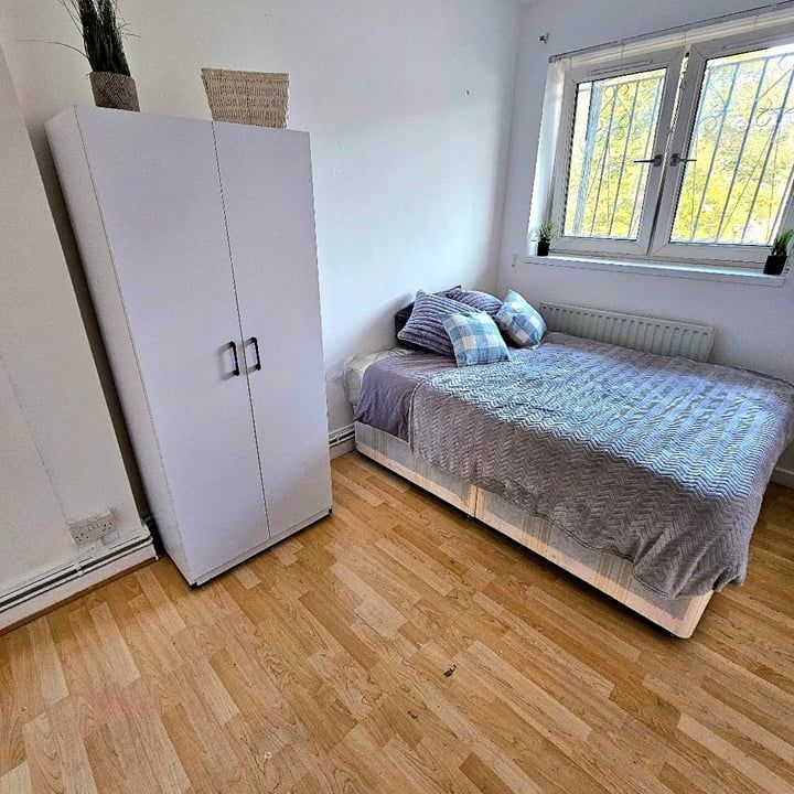 Room in a Shared Flat, Ellen Wilkinson House, E2 - Photo 1