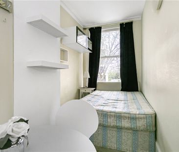 Chiswick High Road, London, W4 4HS - Photo 2