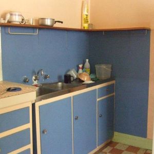 Self contained granny flat - Photo 3