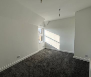 Market Place, UTTOXETER - Photo 5