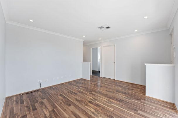 Three Bedroom Family Home - Photo 1