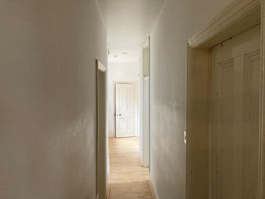 Huguenot Mansions, Wandsworth - Photo 1