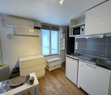 Location Appartement 1 pièce 14m² - Photo 5