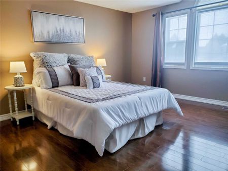 For Lease - 19 Maryann Price Lane, Cambridge, Ontario - Photo 5