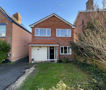 East Avenue, Exeter - Photo 3