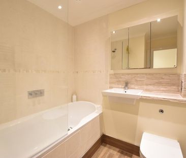 Beechcroft Manor, WEYBRIDGE, KT13 - Photo 5