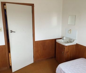 Rooms Available at Weymouth Boarding House - Photo 5