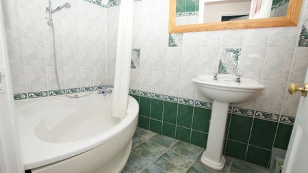 Lansdown Terrace Malvern Road, CHELTENHAM GL502JT - Photo 5