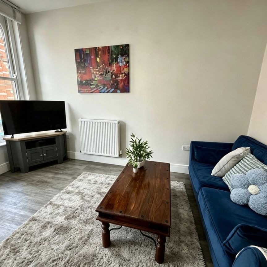 3 bed Apartment for Rent - Photo 1