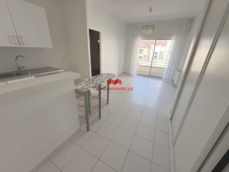 Location Appartement 2 pièces 33m² - Photo 2