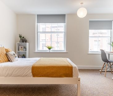 6 Bed Flat, Anglo Works, S1 - Photo 6