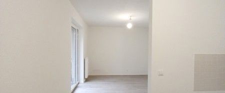 Striesen: Moderne Stadtwohnung mit Duschbad! - Photo 1