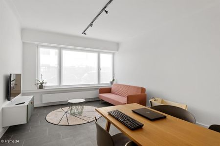 Gelijkvloers appartement met terras en tuin. - Photo 3