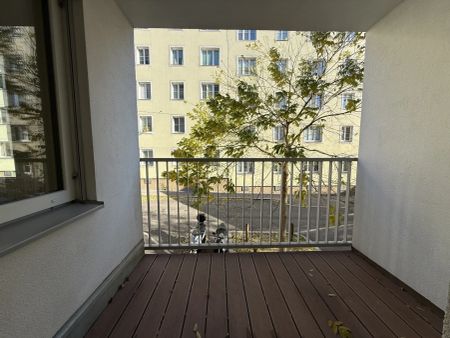 schöne 2-Zimmer Wohnung in ruhiger Lage mit guter Infrastruktur- nahe U4 Hietzing - ab 01.01.2026 - Photo 5