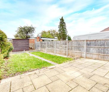 4 bedroom semi-detached house to rent - Photo 1