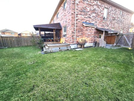 For Lease - 25 Commodore Drive, Brampton, Ontario - Photo 5