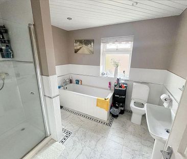 Ash Meadows, Washington , Washington, Washington, NE38 9HN - Photo 6