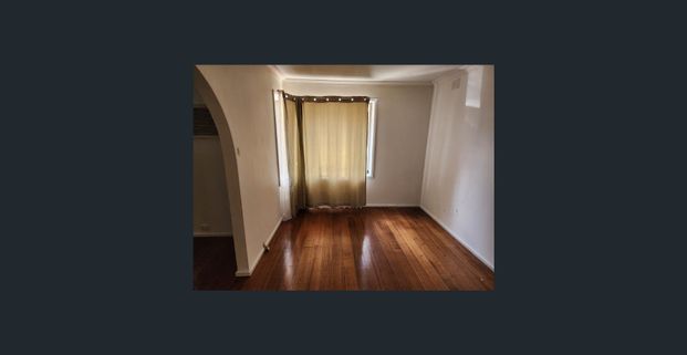 Prime Location - Photo 1