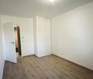 Location Appartement 2 pièces 48m² ANNECY 74370 - Photo 2