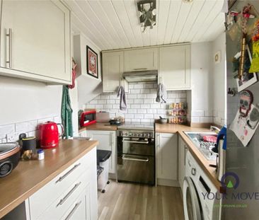 3 bedroom semi-detached house to rent - Photo 5