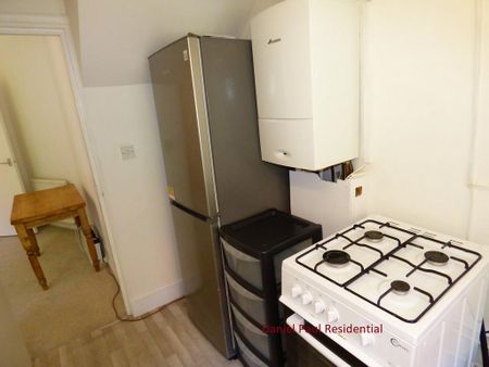 1 bedroom flat to rent - Photo 5