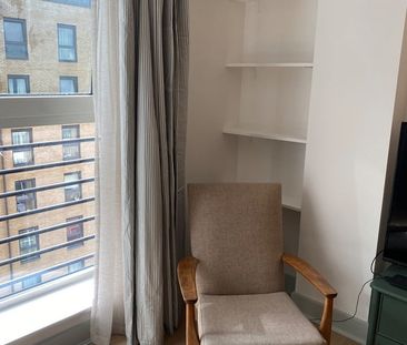 2 Bed Flat, Nacovia House, SW6 - Photo 1