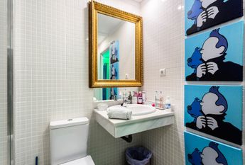 Spacious 4 bed penthouse, furnished and equipped in Marbella, near the Dunes of Artola and Cabopino