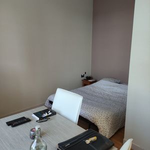 Location Appartement 1 pièce 22m² VITRE 35500 - Photo 2