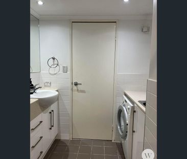 2/13 Fortitude Street, Auchenflower, Qld 4066 - Photo 1
