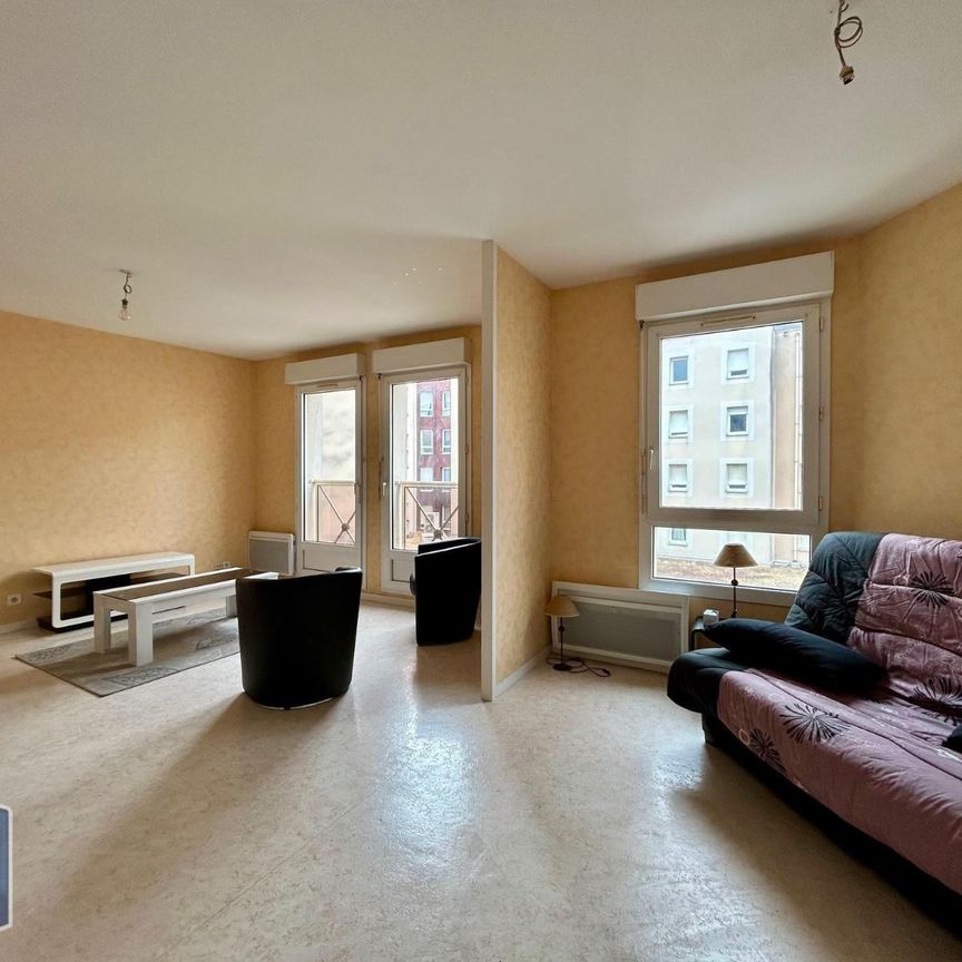 Location Appartement 1 pièce 42m² CHATEAUROUX 36000 - Photo 1