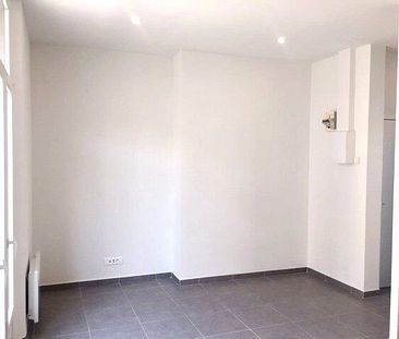 Appartement 2 pièces 31m2 MARSEILLE 6EME 650 euros - Photo 1