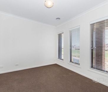 6 Muswell Walk, Wyndham Vale - Photo 3