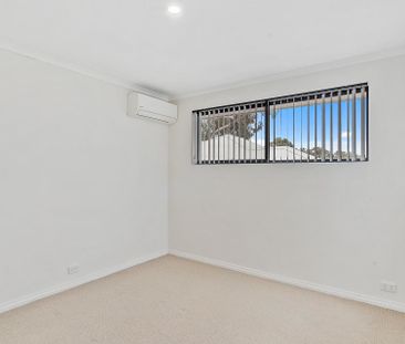 28/1 Mariners Cove Drive, Dudley Park. - Photo 1