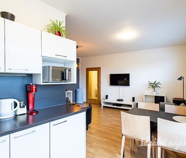 Pronájem bytu 1+kk 32 m2 - Fotografie 5