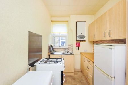 2 bedroom flat to rent - Photo 5