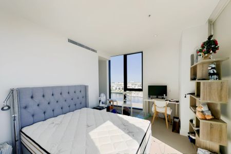 3 Bedroom*703 - Photo 2