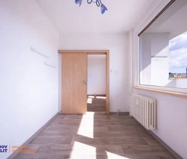 Pronájem bytu 3+1 se třemi lodžiemi v centru Šumperka - Fotografie 2