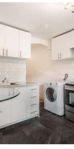 Appartement 4 1/2 - 2 chambres à coucher - 75 m² (817 p2), avec stationnement et cours arrière inclus - Photo 3